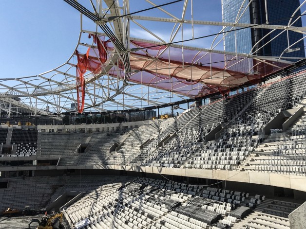 Vodafone Arena’da Çatı Kaplama İşlemi Başladı
