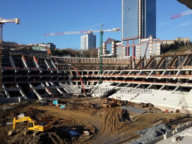 Vodafone Arena Yükseliyor