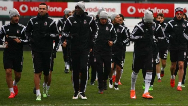 Beşiktaş Kampa Girdi